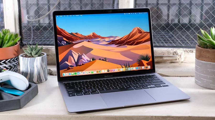 Macbook có các cổng kết nối và phím bấm nào?