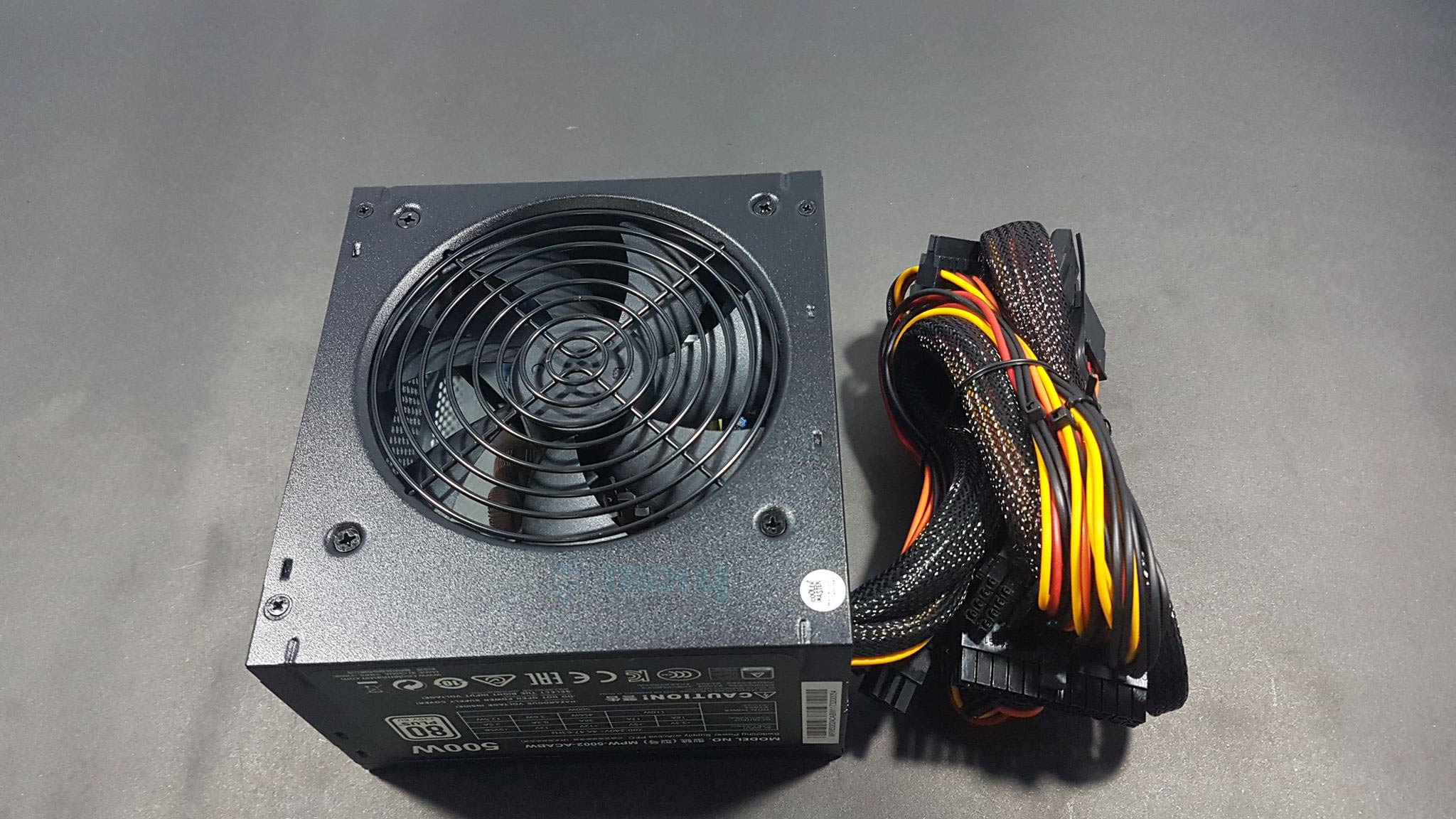 Hiệu suất an toàn, khả năng làm mát của Cooler Master MWE Bronze tốt