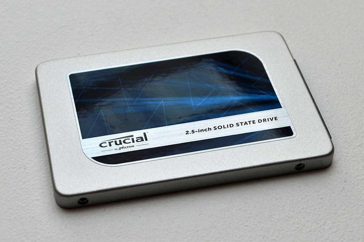 Thiết kế bên ngoài ổ cứng SSD Crucial MX300