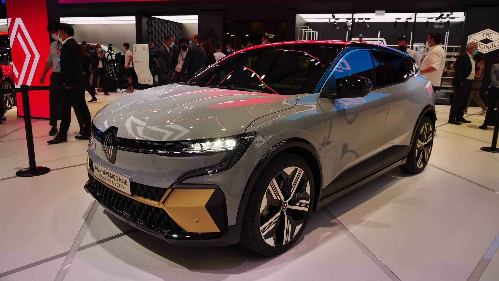 Crossover điện Renault Megane E-Tech 2022 lộ diện